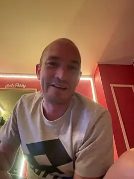 Pineauculjadore Webcam show