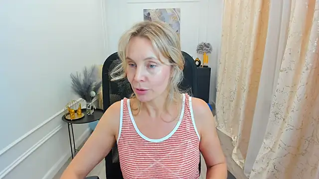 دردشة Sinty_Devis الجنسية المباشرة