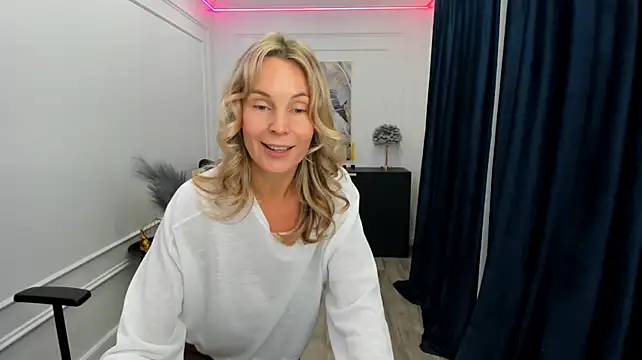 Sinty_Devis Live XXX-Chat
