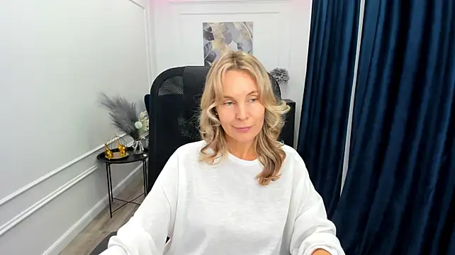 دردشة Sinty_Devis الجنسية المباشرة