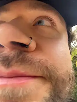 Just_Your_Dreamboyn Webbikameraesitys