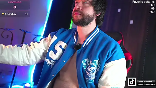 Just_Your_DreamboyのライブXXXチャット