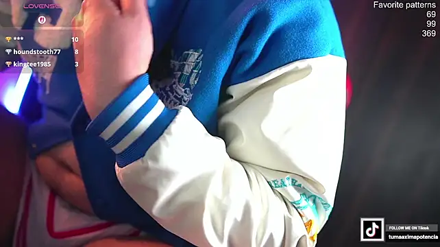 Just_Your_Dreamboyのウェブカメラショー