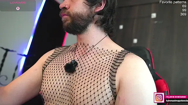 Just_Your_Dreamboy's Webcam Show