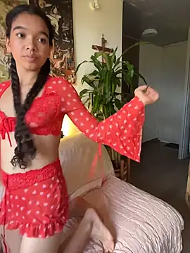 Poli_amor2025 라이브 XXX 채팅