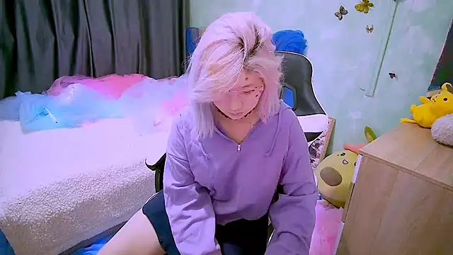 Akemilun 现场XXX聊天