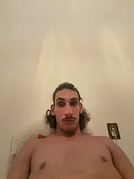 BostonGeorge27 Show in webcam