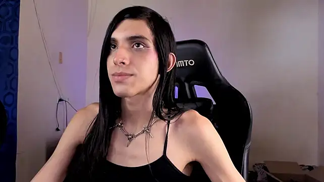 angelitofemboyのウェブカメラショー