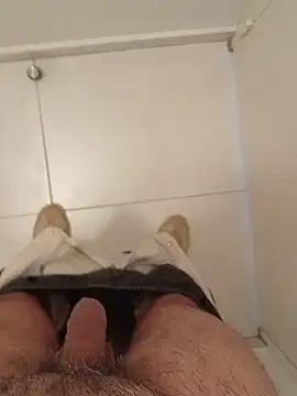 arnaudpo Show in webcam