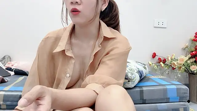 Sunflower-2k webcam show