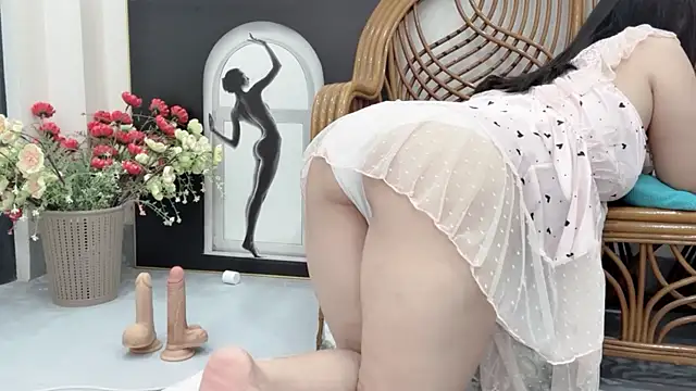Sunflower-2k's Webcam Show