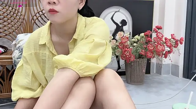 Sunflower-2k Live XXX-chat