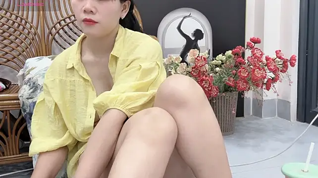 Sunflower-2k Webcamshow