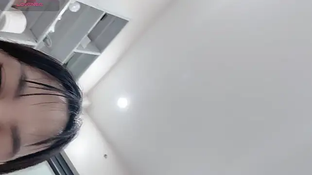 Sunflower-2k – Live XXX-chat