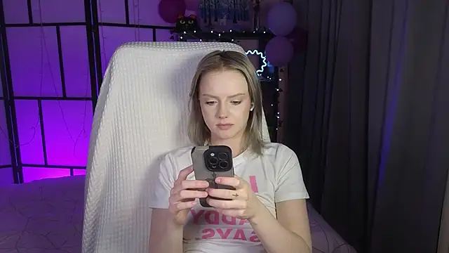 ImBonBon Chat XXX live