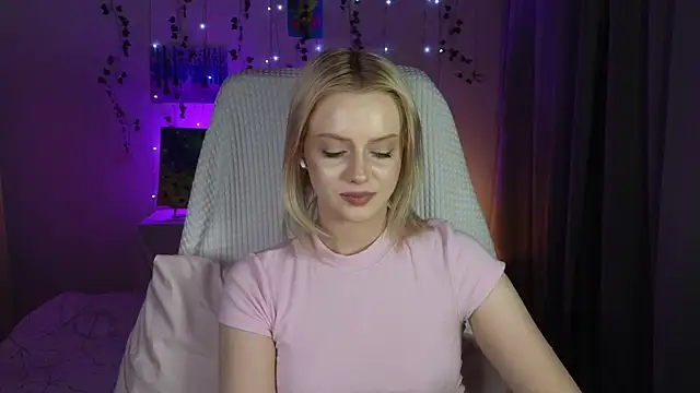 ImBonBon Chat XXX in diretta