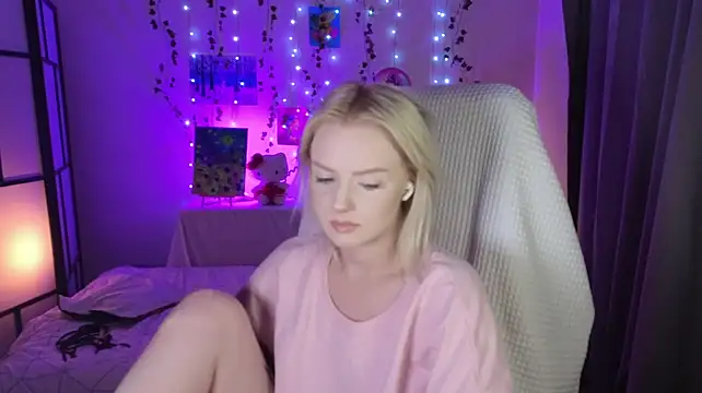 XXX chat uživo modela ImBonBon