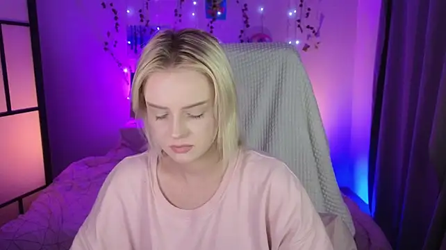 mimi_boobo's Webcam Show
