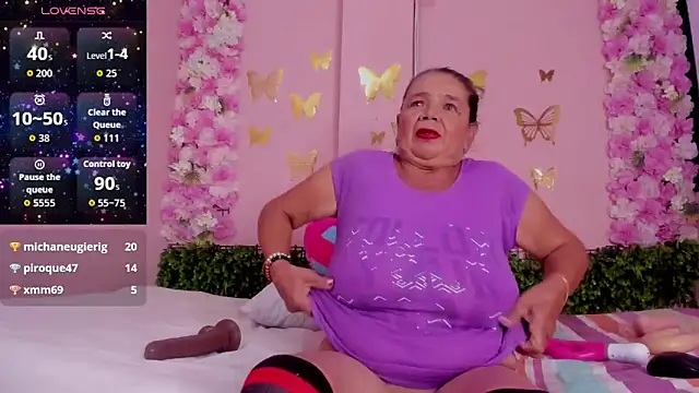 grandmother_milfn Webbikameraesitys