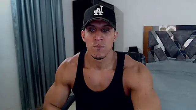 Frank_heaven01 Adlı Modelin Canlı XXX Sohbeti