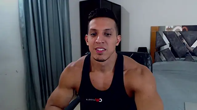 Frank_heaven01 Show Webcam