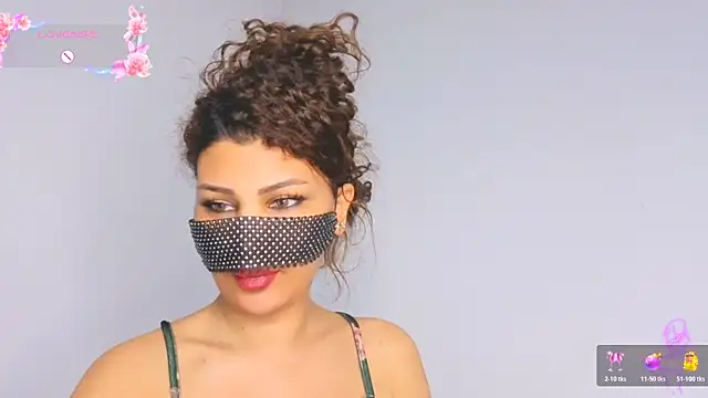 Beybi_Latina Webcam Show