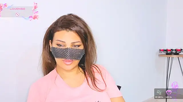 -TurkishLatina- Adlı Modelin Web Kamerası Şovu