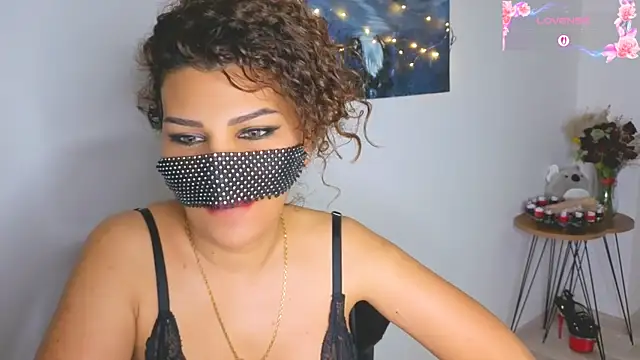 -TurkishLatina-'s Webcam Show
