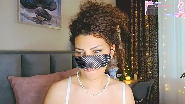 -TurkishLatina- Adlı Modelin Web Kamerası Şovu