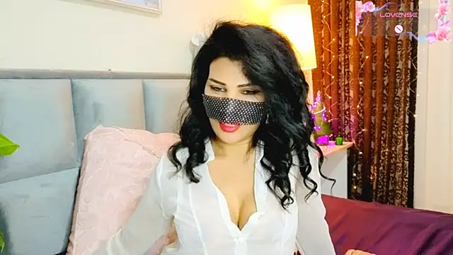 -TurkishLatina-'s Webcam Show
