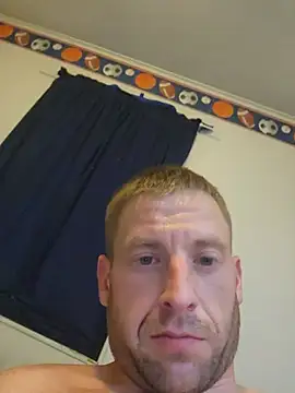 Dick4dope webkamerás műsora