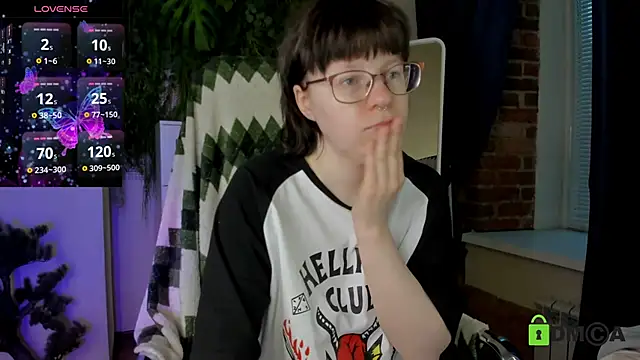 Melissa_Wells: онлайн-секс-чат