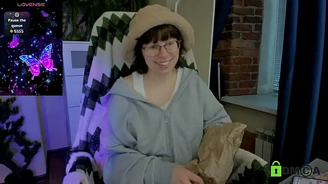 Melissa_Wells élő XXX-chatje