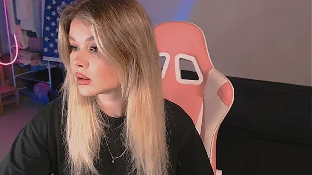 VeronaAura Chat XXX live