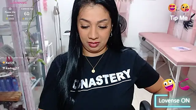 titsbiglovers Live XXX-chat