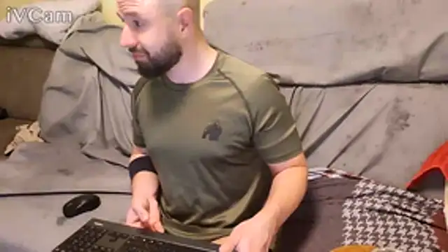 הופעת וובקאם של WankmanNympho
