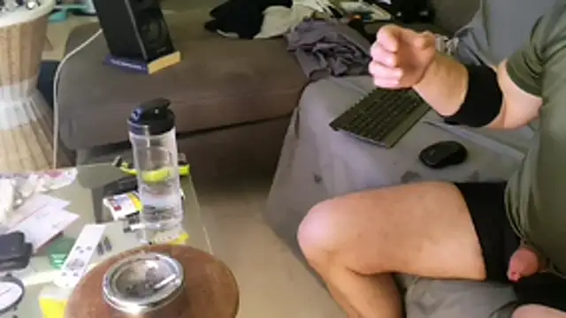 WankmanNympho webcam show