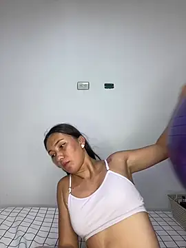 Abby_Colyns23 Adlı Modelin Canlı XXX Sohbeti