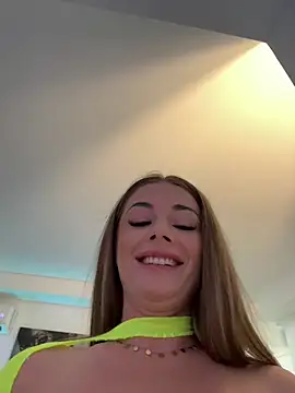 IsabellaEtthan's Webcam Show