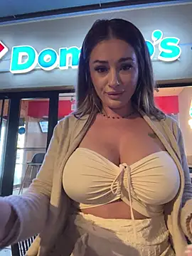 IsabellaEtthann Live chat-huone