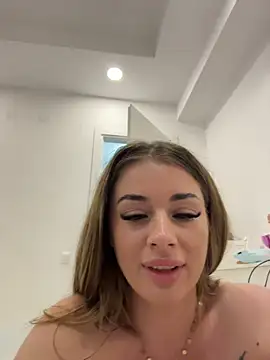 IsabellaEtthan's Webcam Show