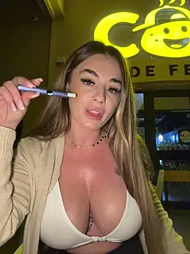 IsabellaEtthan webcam show