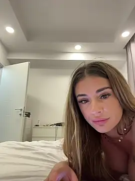 Show modela IsabellaEtthan na web-kameri