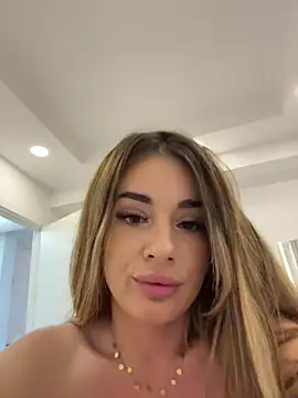 IsabellaEtthan's Webcam Show