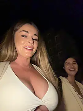 IsabellaEtthan Шоу с уебкамера
