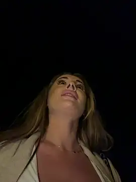 IsabellaEtthan's Webcam Show