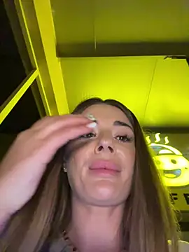 IsabellaEtthan Pertunjukan Webcam