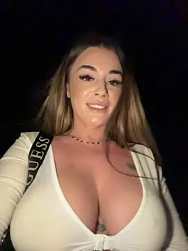 IsabellaEtthan Webcam Show