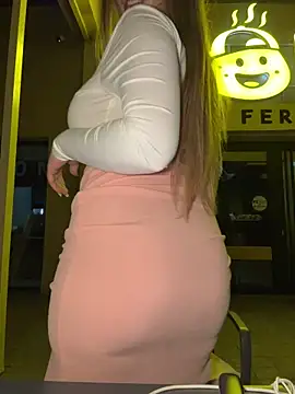 IsabellaEtthan's Webcam Show