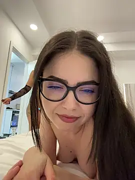 IsabellaEtthan's Webcam Show